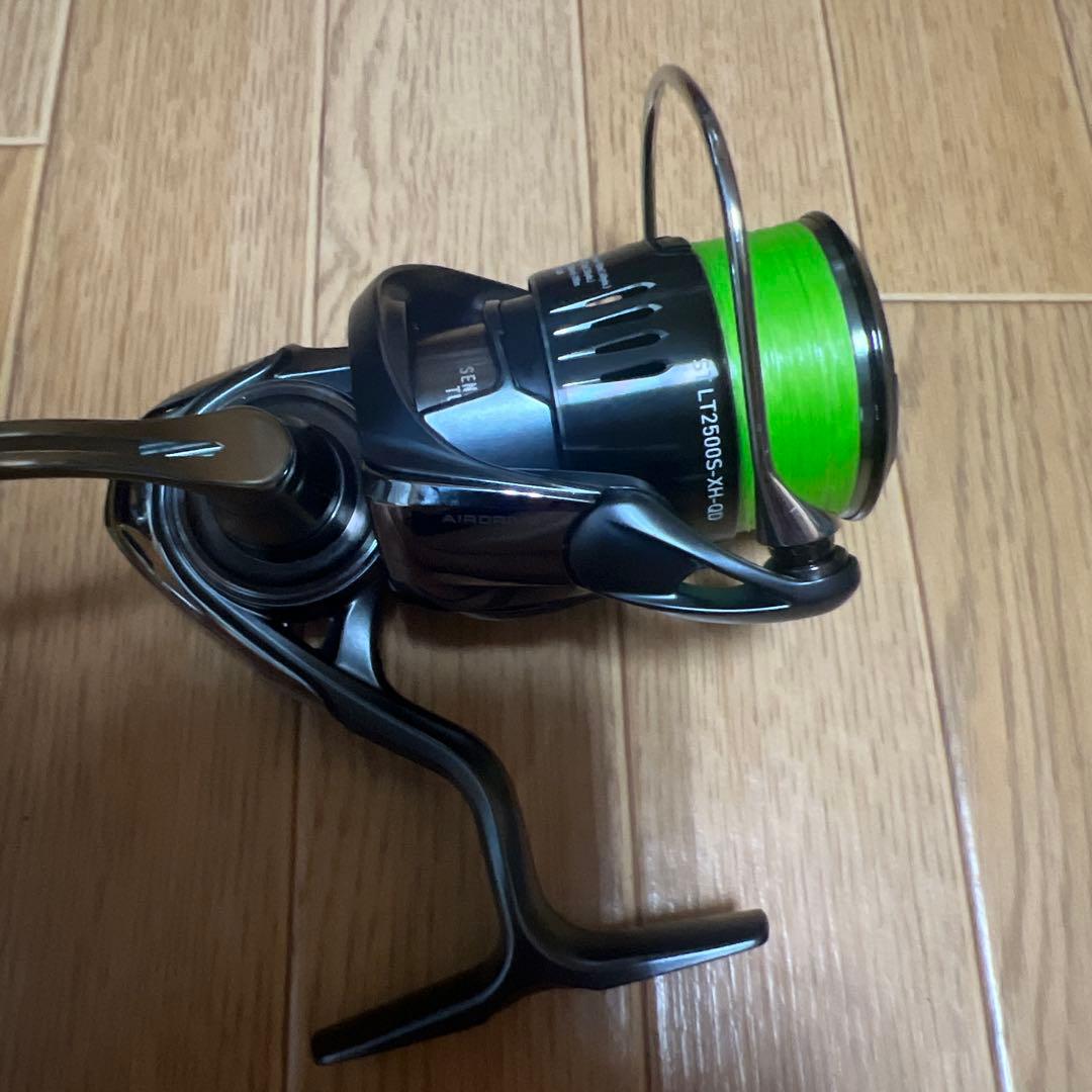 リール k_s_k  AIRITY ST LT2500S-XH-QD