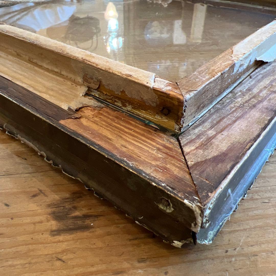 英国アンティーク装飾的金色フレーム（ガラス付き）