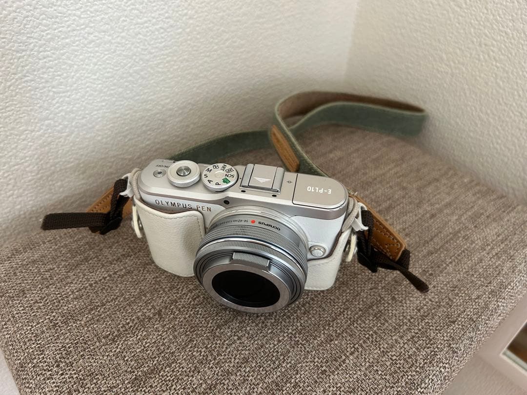 OLYMPUS PEN E-PL10 ダブルレンズズームキット＋オプション多数