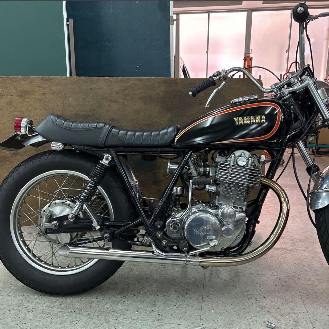 細*聖様 ワンオフ　SR400 ショート菅　ドラッグパイプスラッシュカットマフラ