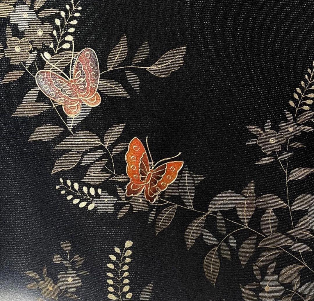 訪問着　黒　蝶々　金彩　正絹　着物　袷　美品