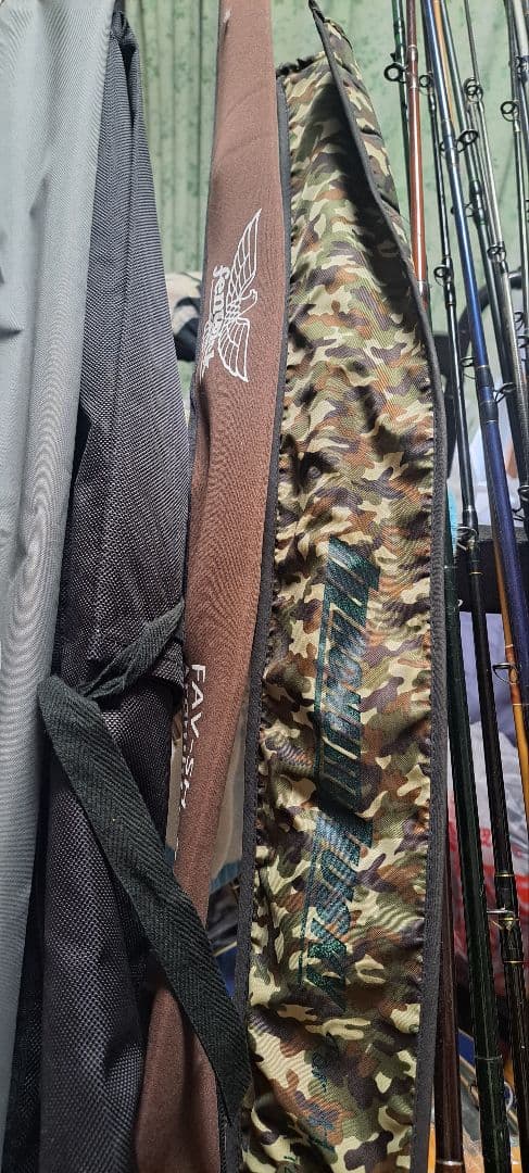 SAURUS ゴリアテ マグナムハスキー 雷魚77 雷魚ロッド