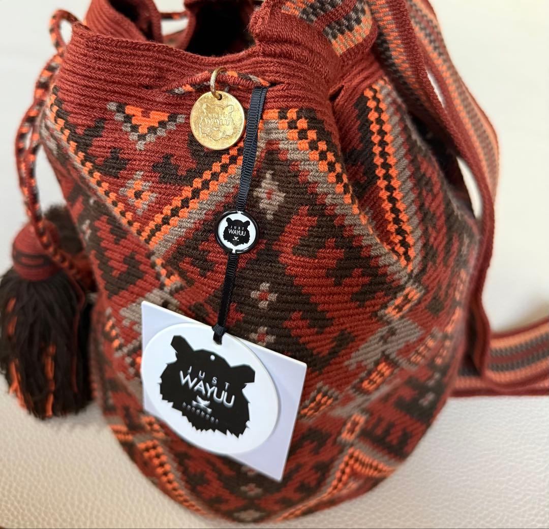 WAYUU ウィユウ柄 巾着ショルダーバッグ　バックインバックをプレゼント