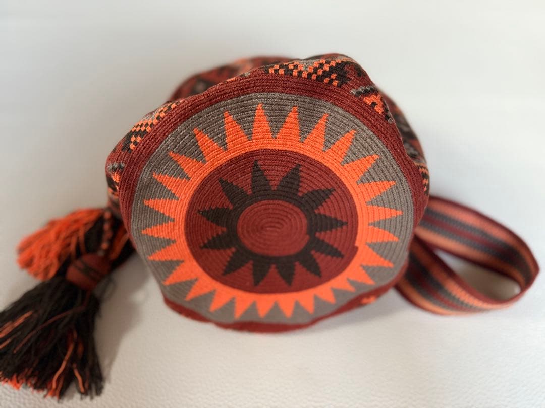 WAYUU ウィユウ柄 巾着ショルダーバッグ　バックインバックをプレゼント