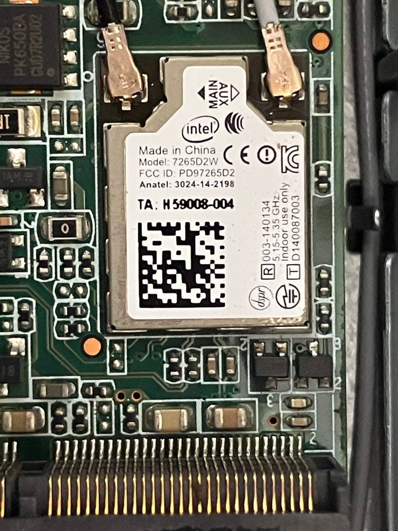 第5世代 インテルNUC キット NUC5i3RYH　変換ケーブル2本セット