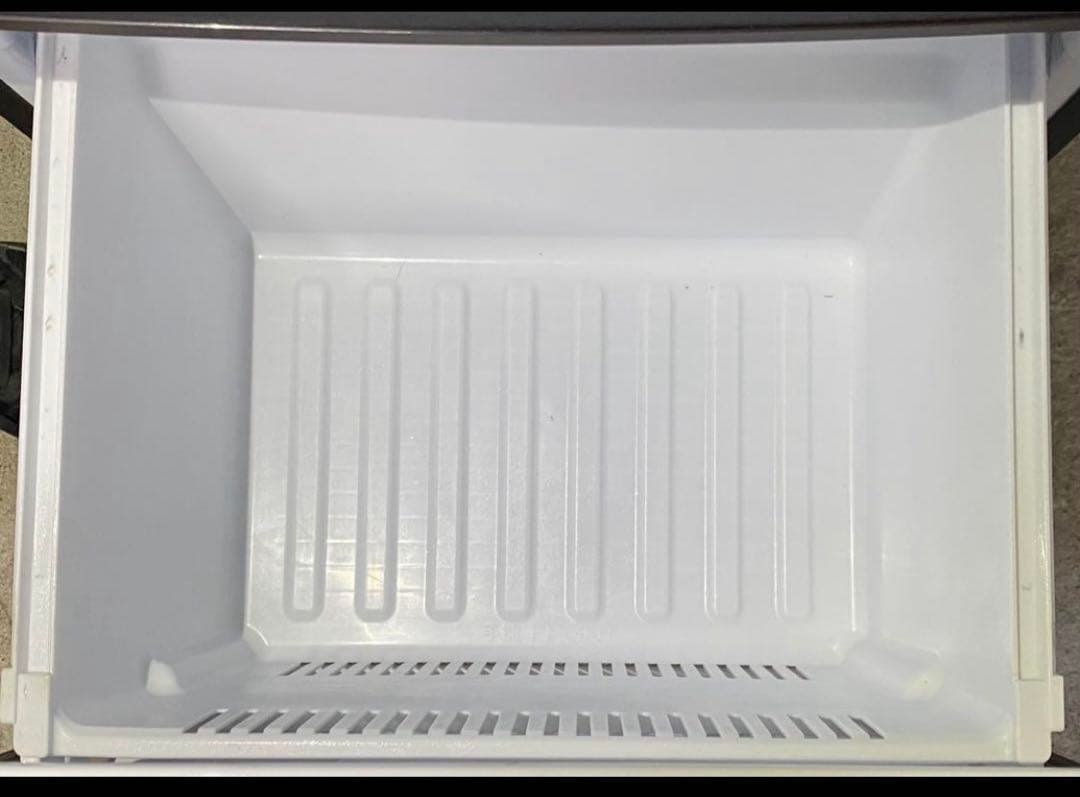 パナソニック　ノンフロン冷凍冷蔵庫　NR-B14BW-T 2019年製　138L