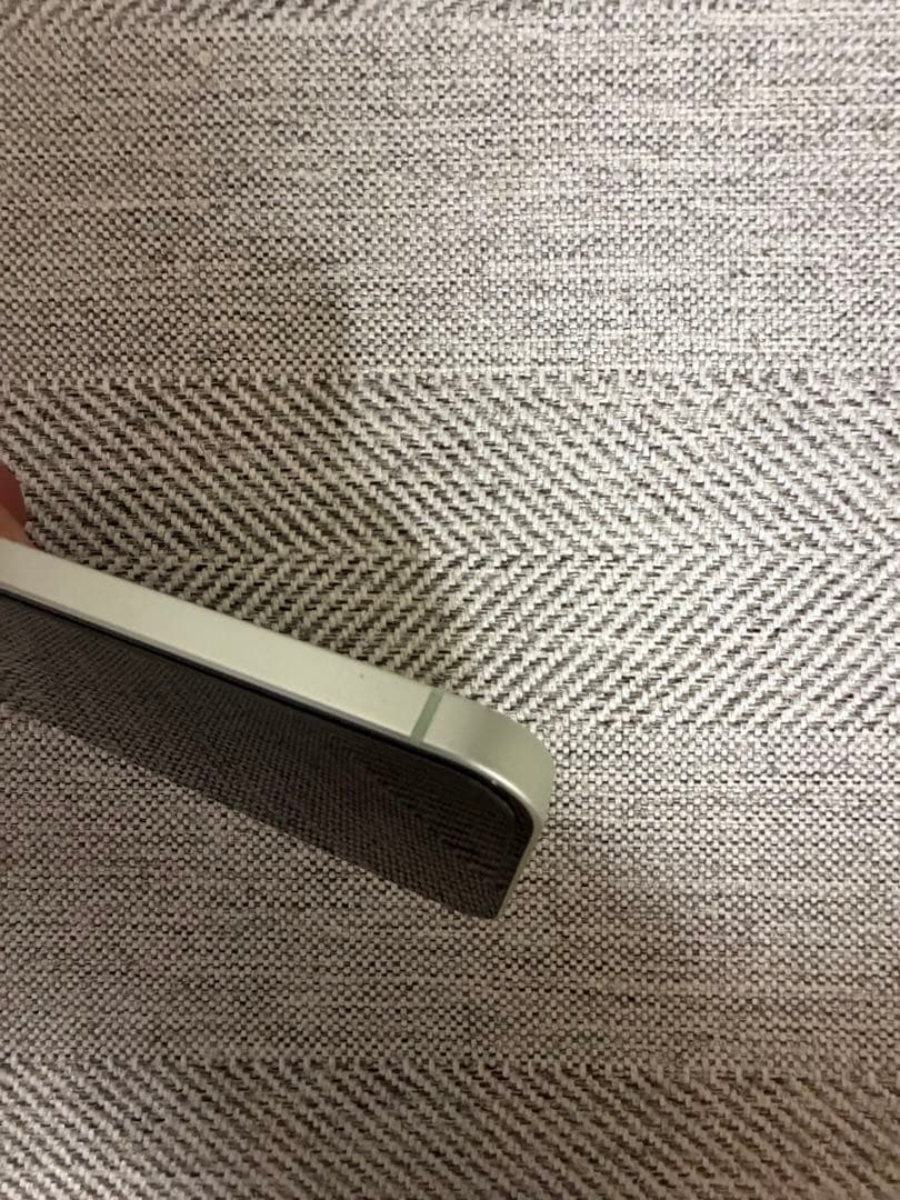 iPhone12 64GB SIMフリー バッテリー82％ ホワイト 傷少ない