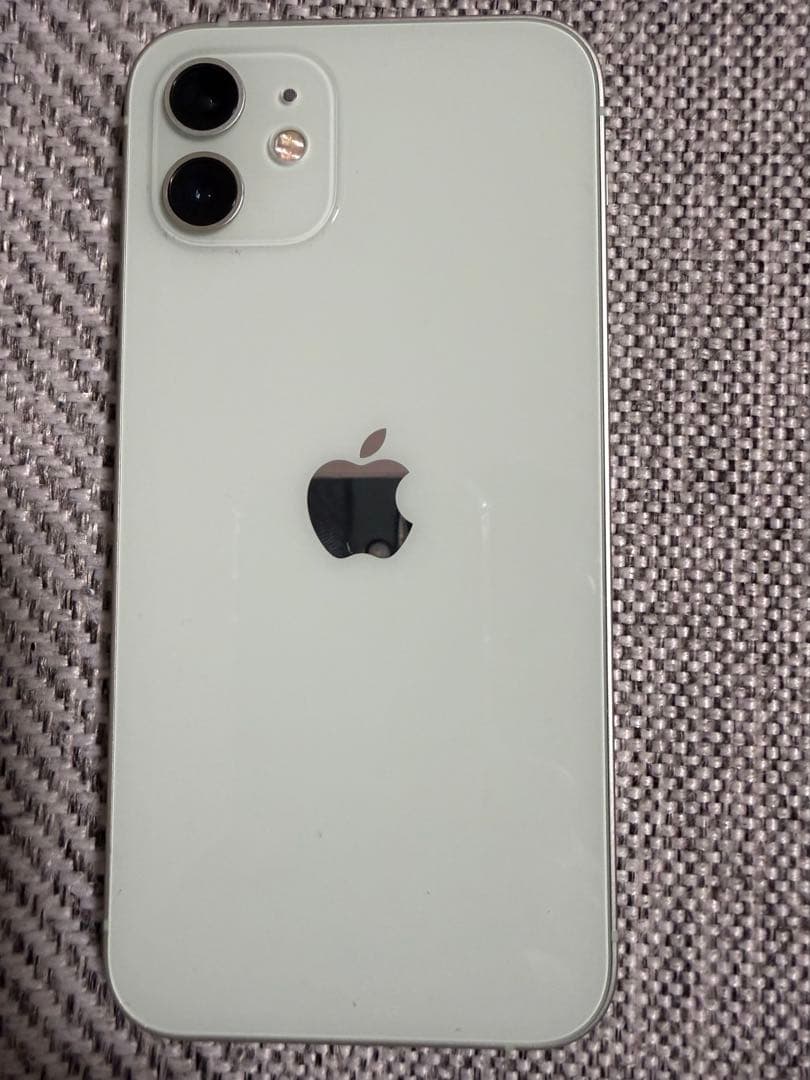 iPhone12 64GB SIMフリー バッテリー82％ ホワイト 傷少ない
