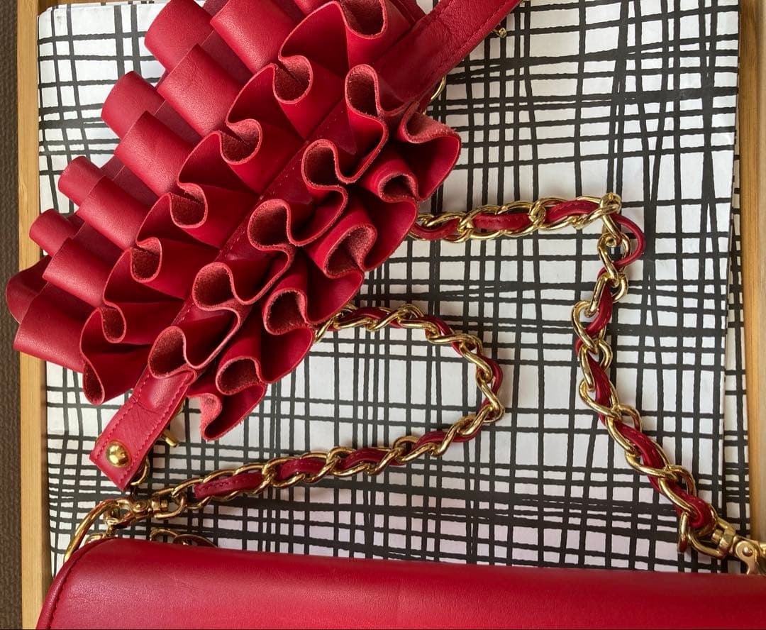 トルトアーゴ　3way フリル　バッグ　ポシェット　ショルダー　赤