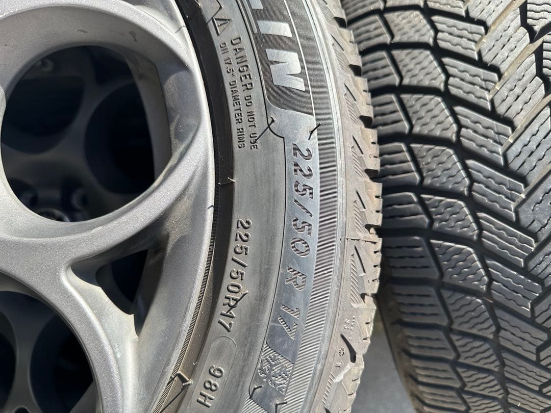 アルファロメオ　ジュリア　 スタッドレスタイヤホイールセット レア純正ホイール