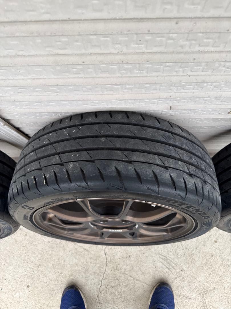 か*な様 RAYS ボルクレーシング ZE40 17インチ