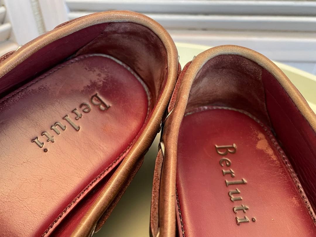 ベルルッティ カリグラフィ スエードレザー ドライビングシューズ スリッポン