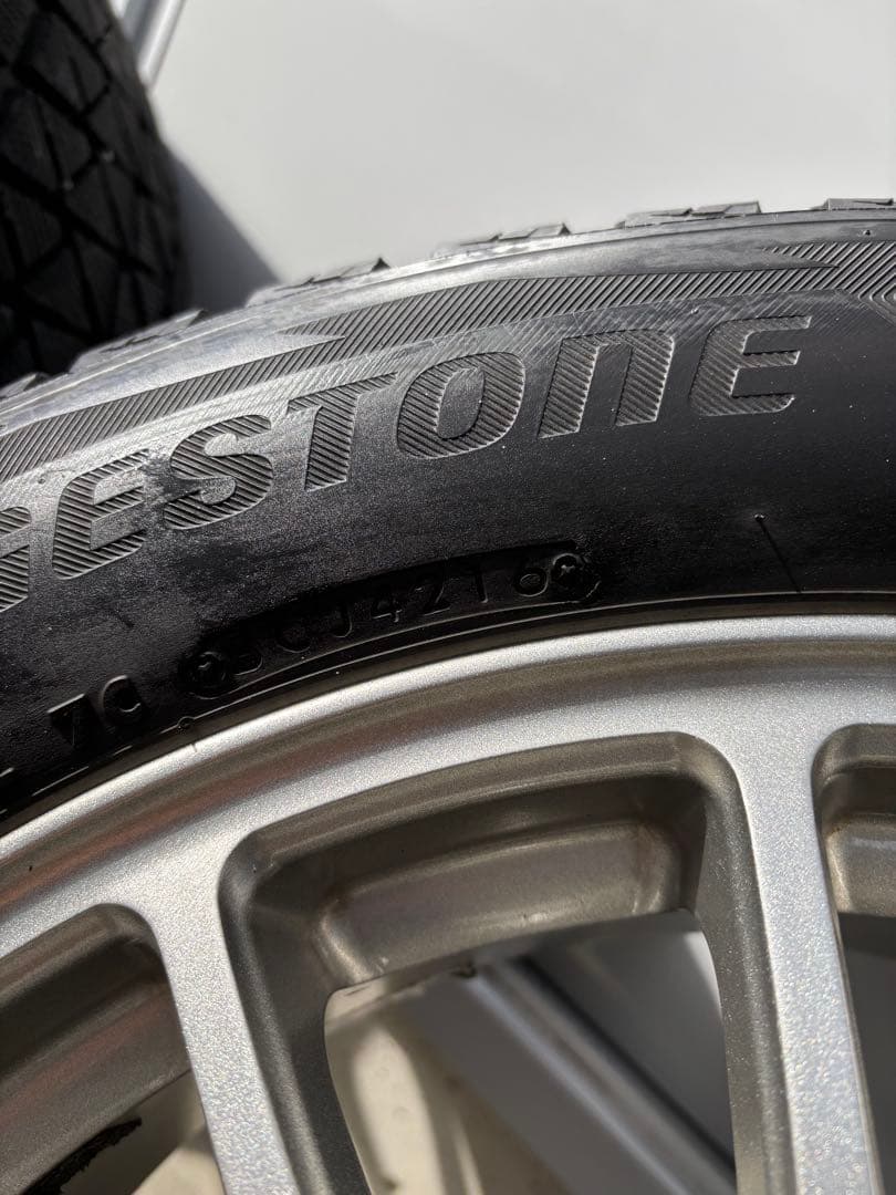 235\55R18 ブリザックDM-V2 SE-12 ホイール　4本　ハリアー