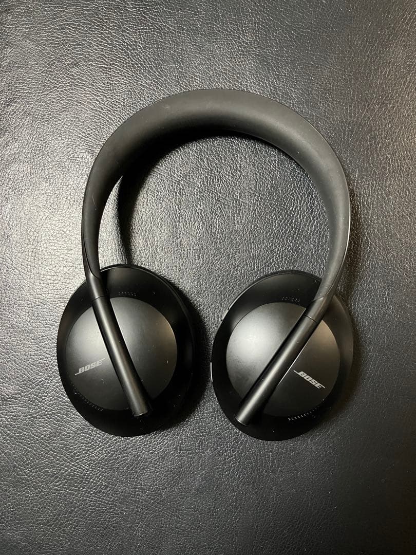 ☆美品☆Bose ワイヤレスヘッドホン ブラック　NC700 本当に静か