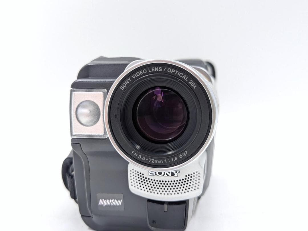 8mmテープのダビングに！ SONY ビデオカメラ CCD-TRV86