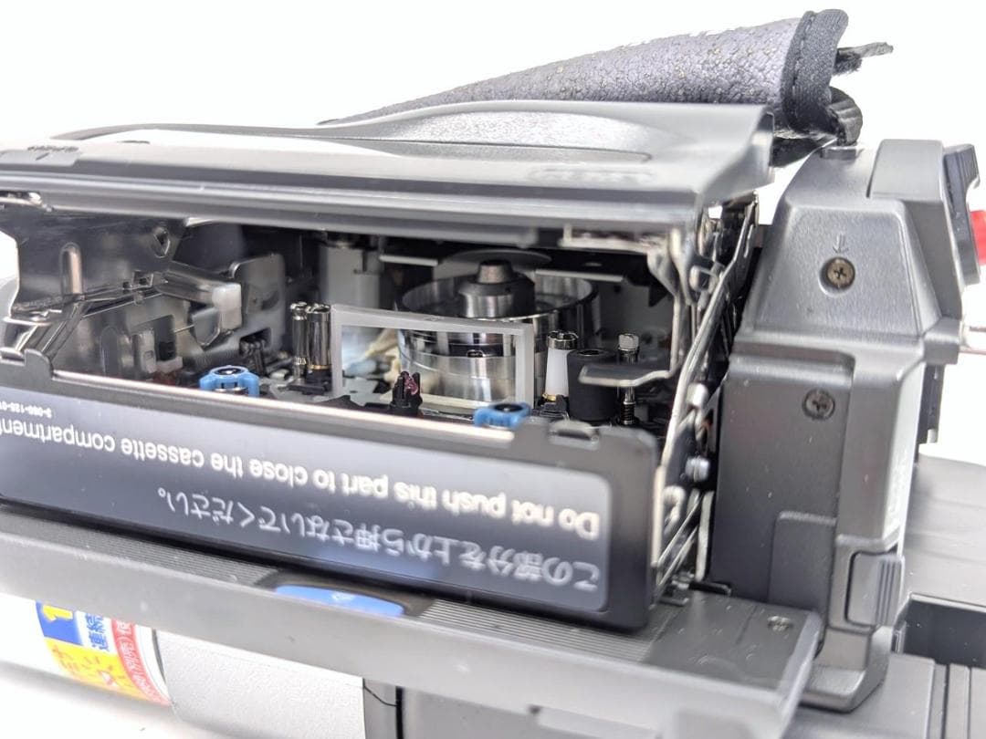 8mmテープのダビングに！ SONY ビデオカメラ CCD-TRV86