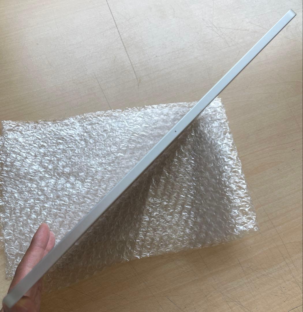 iPad Pro 12.9　第5世代 シルバー 128GB A2378超美品#5