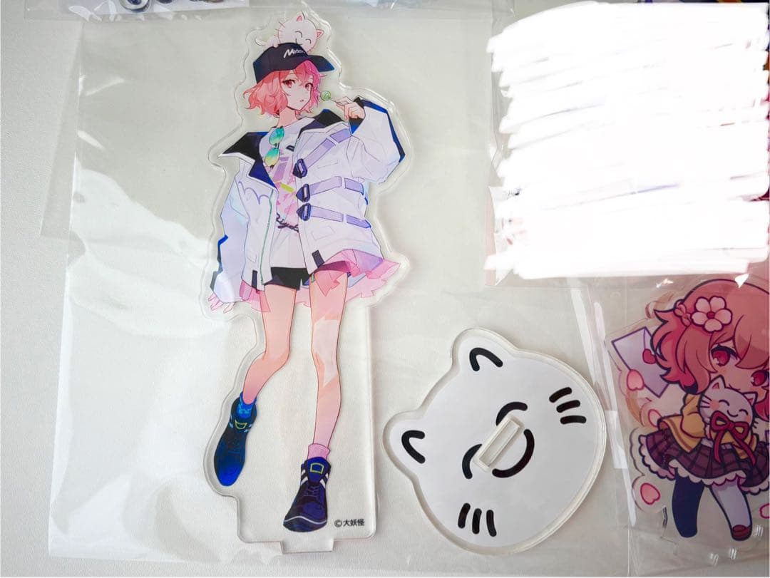 なるせ　グッズ　ぬいぐるみ　アクスタ　アクキー