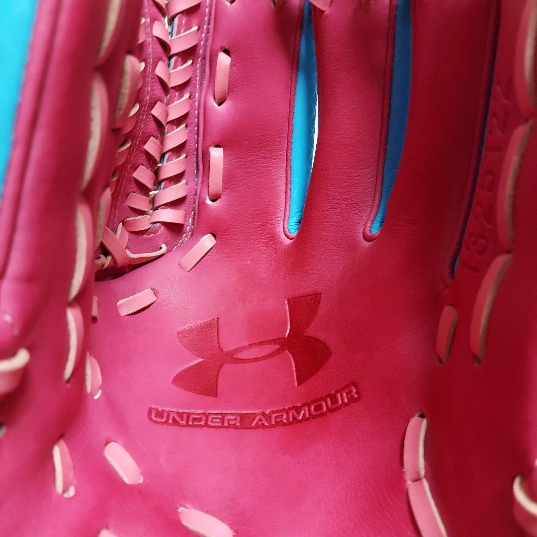 Z*a様 UA アンダーアーマー　未使用　2017年オールスター限定モデル　グラ