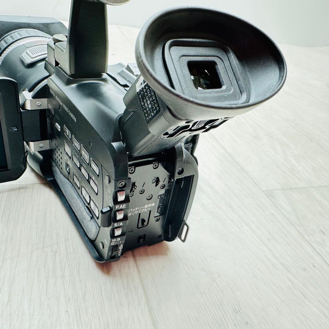 Victor デジタルビデオカメラ　JY-HD10