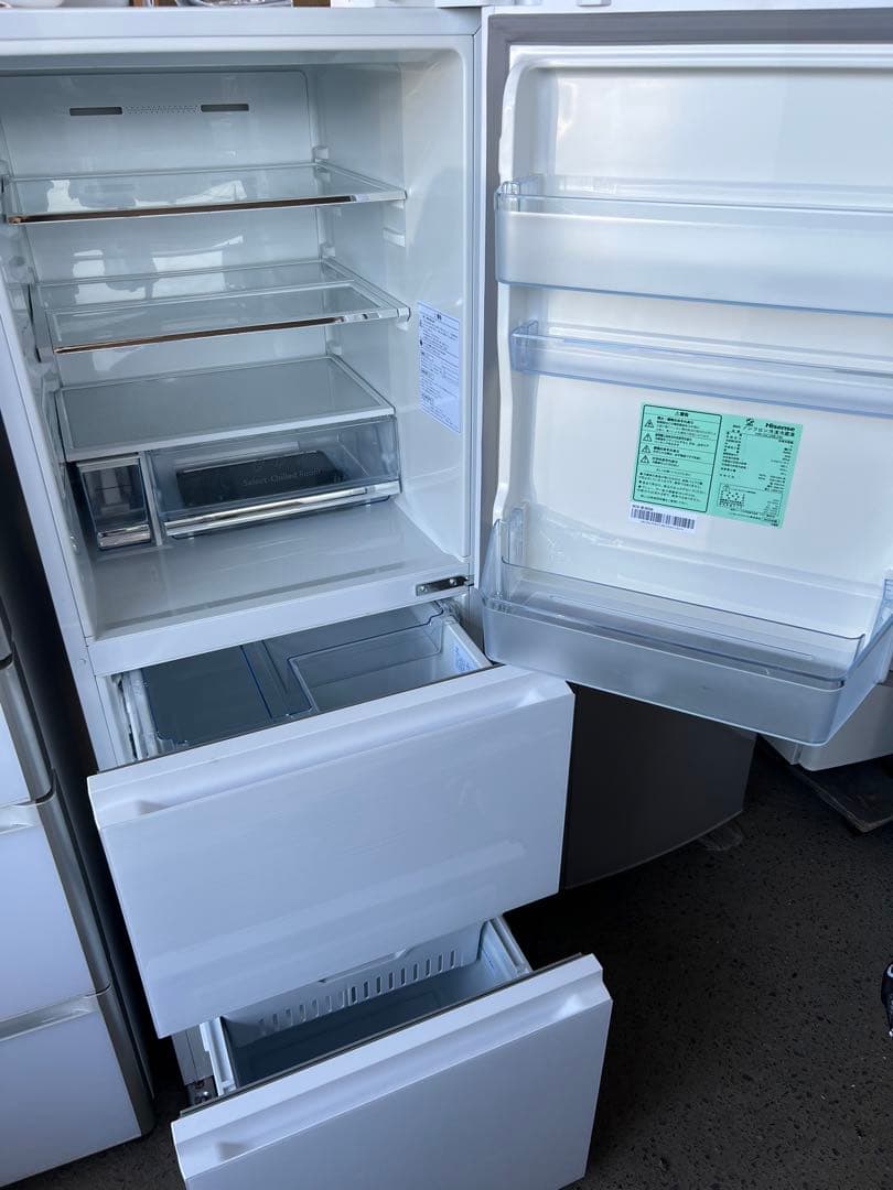 【高年式】2022年式 283L Hisense 冷蔵庫 HR-GC28E2W