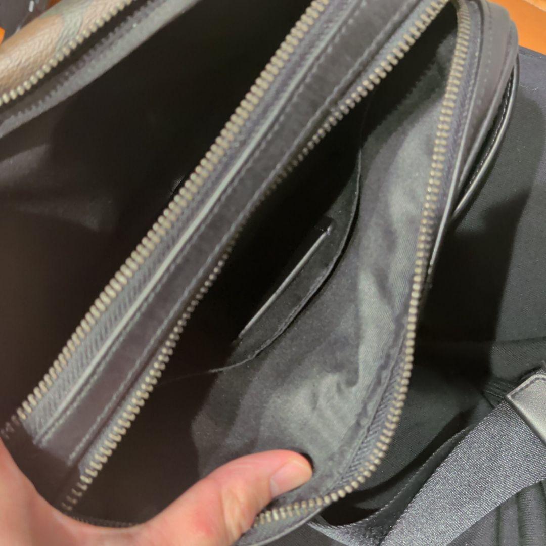 COACH カモフラージュ ショルダーバッグ