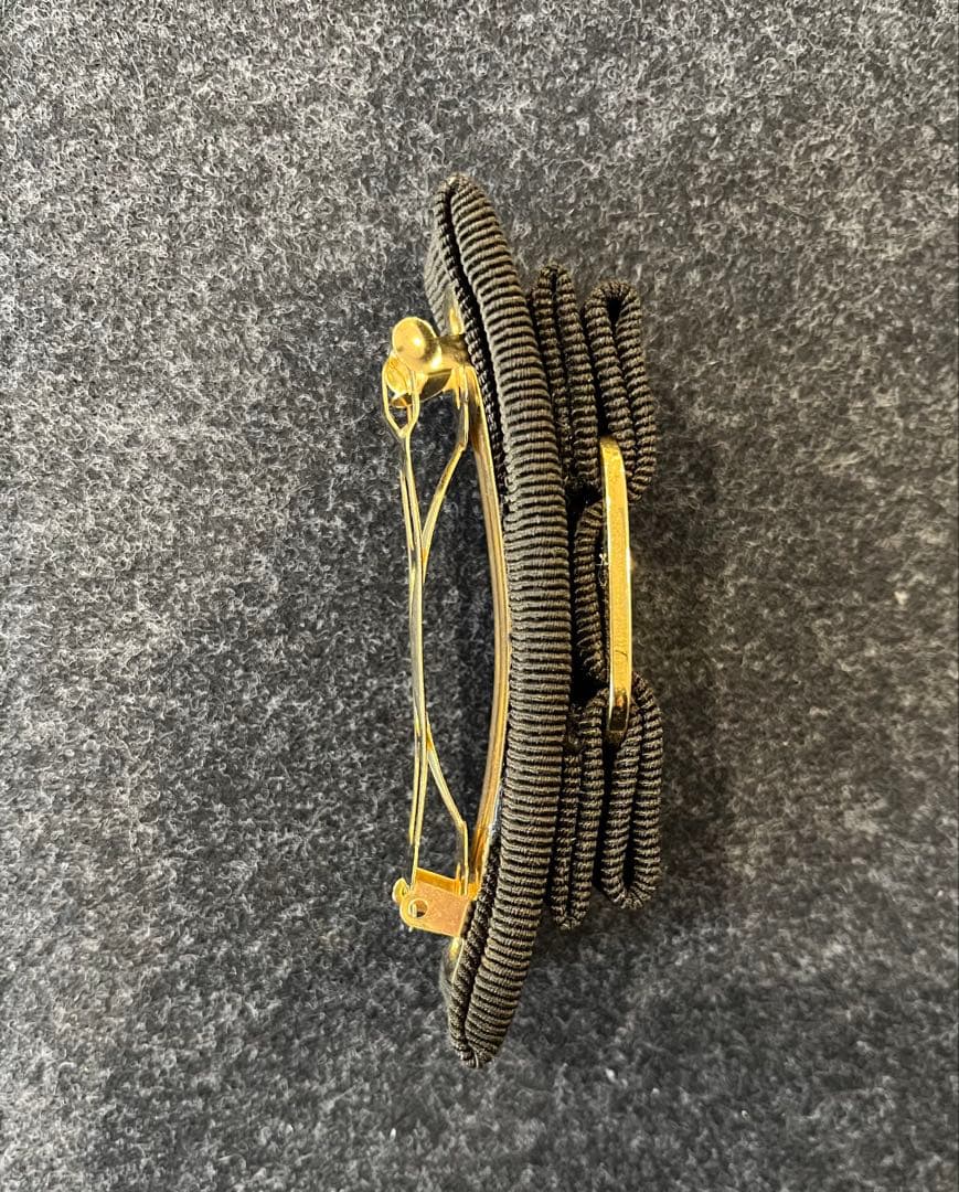 ★お値下げフェラガモヴァラヘアバレッタゴールド金具★