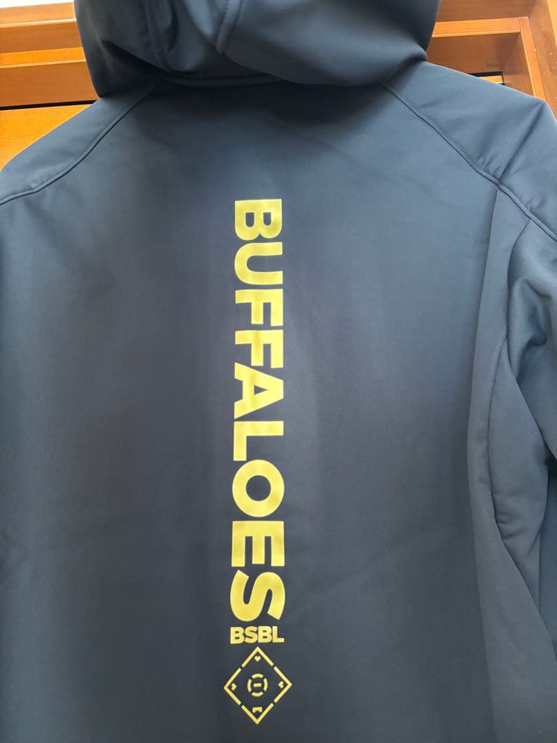 オリックス　バッファローズ オーセンティックシェルジャケット　Oサイズ