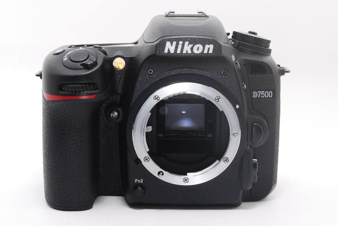 ☘️超美品☘️低ショット Nikon D7500 ダブルズーム 説明書付
