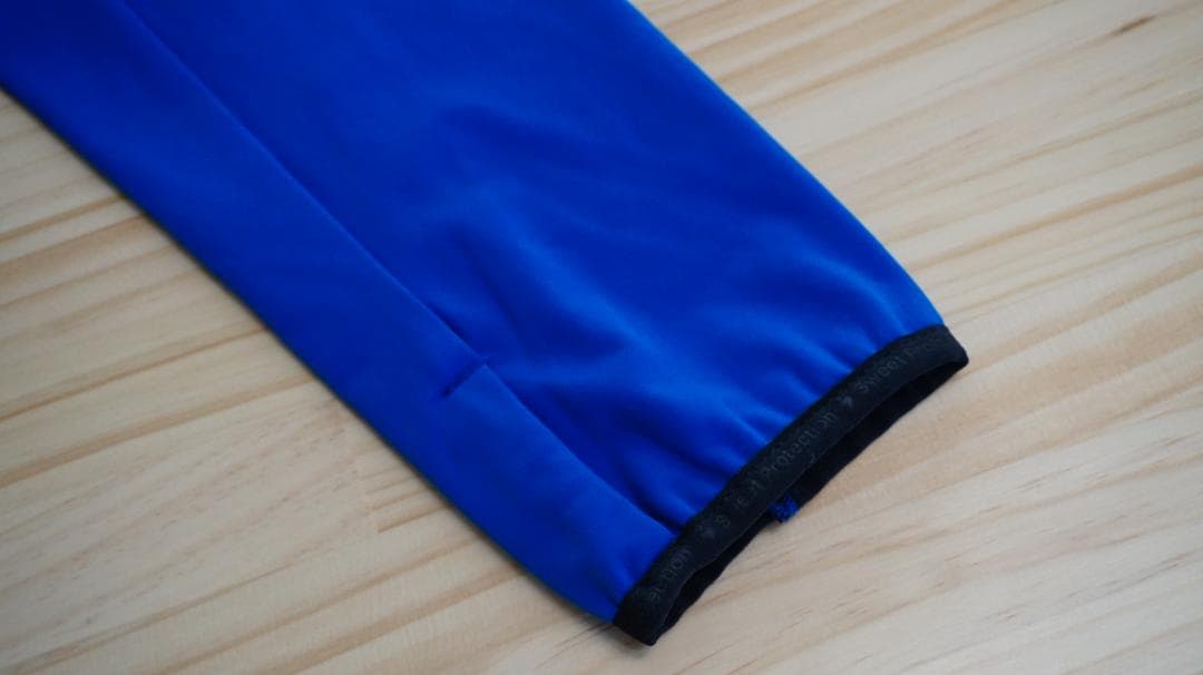 新品　Sweet Protection　BC向けミッドレイヤー　メンズ海外S