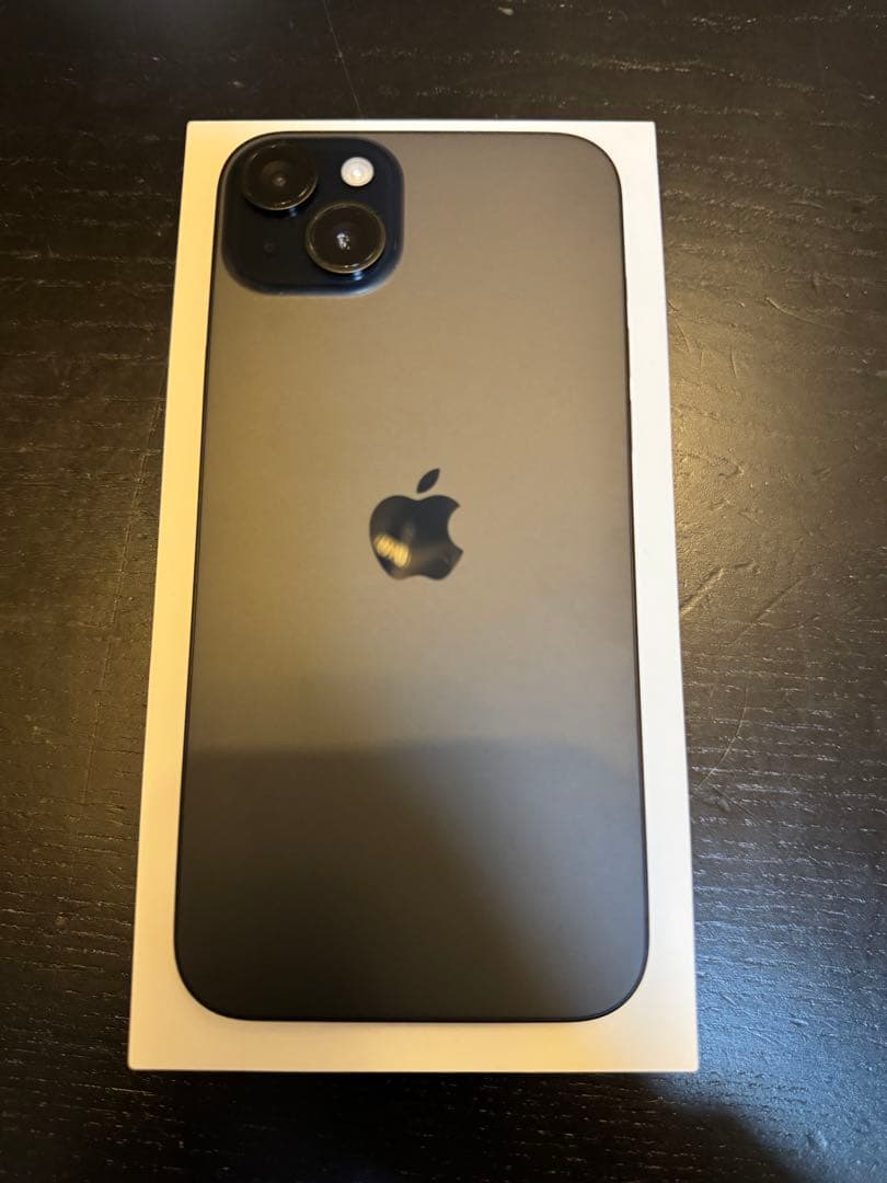 超美品 傷なしiPhone15 plus ブラック 本体