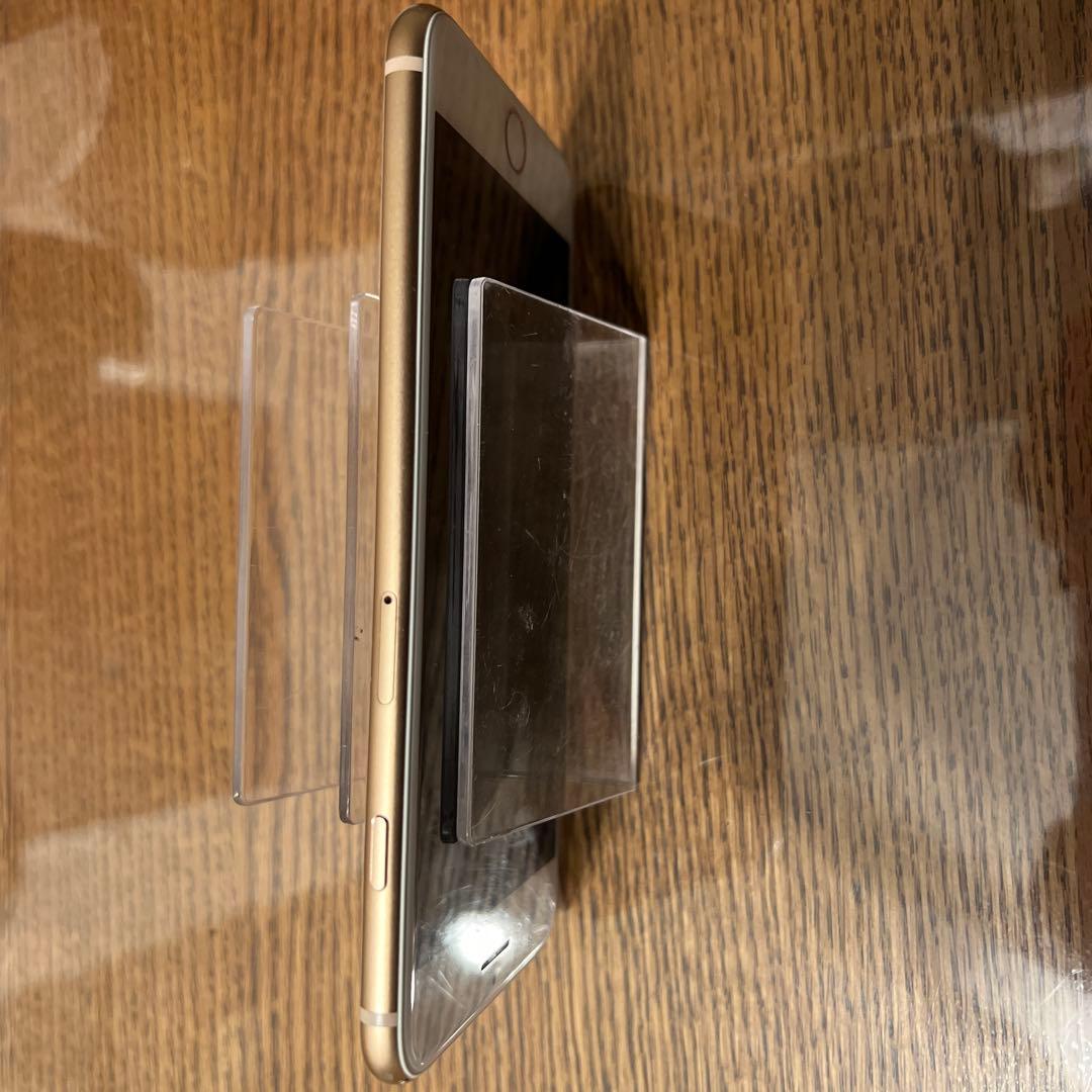 iPhone 8 Plus ゴールド 64GB SIMフリー 83%