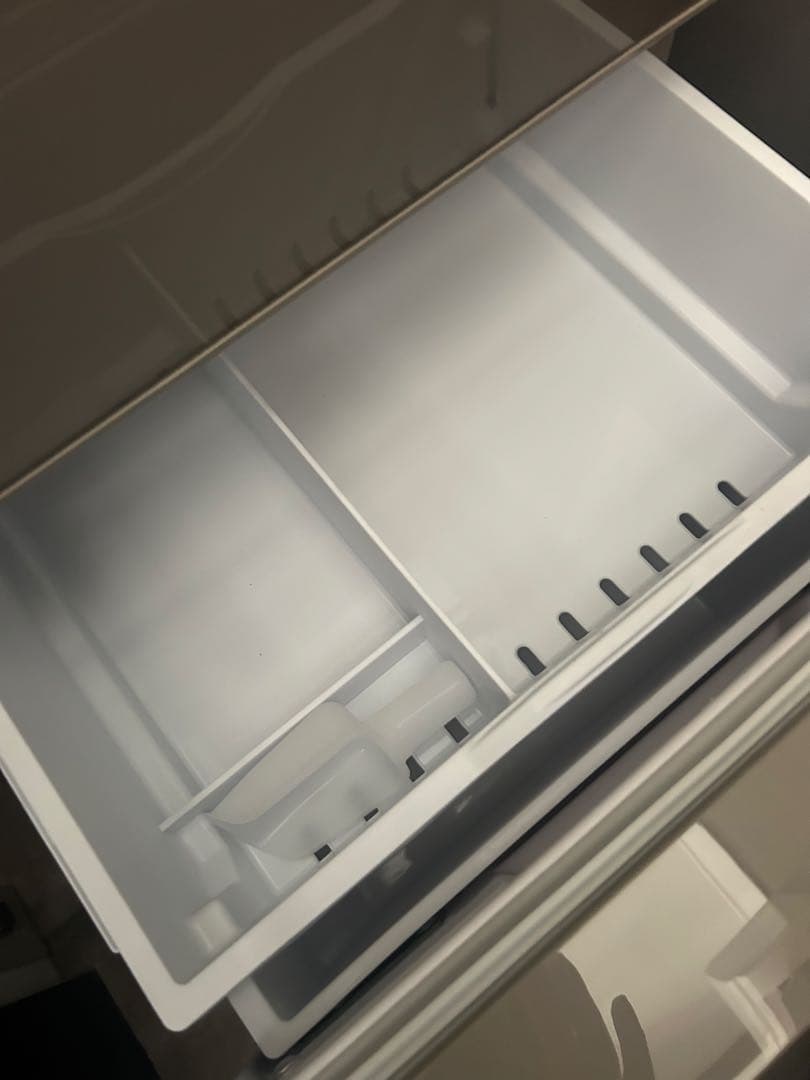 日立　冷蔵庫　２月１５日までの出品