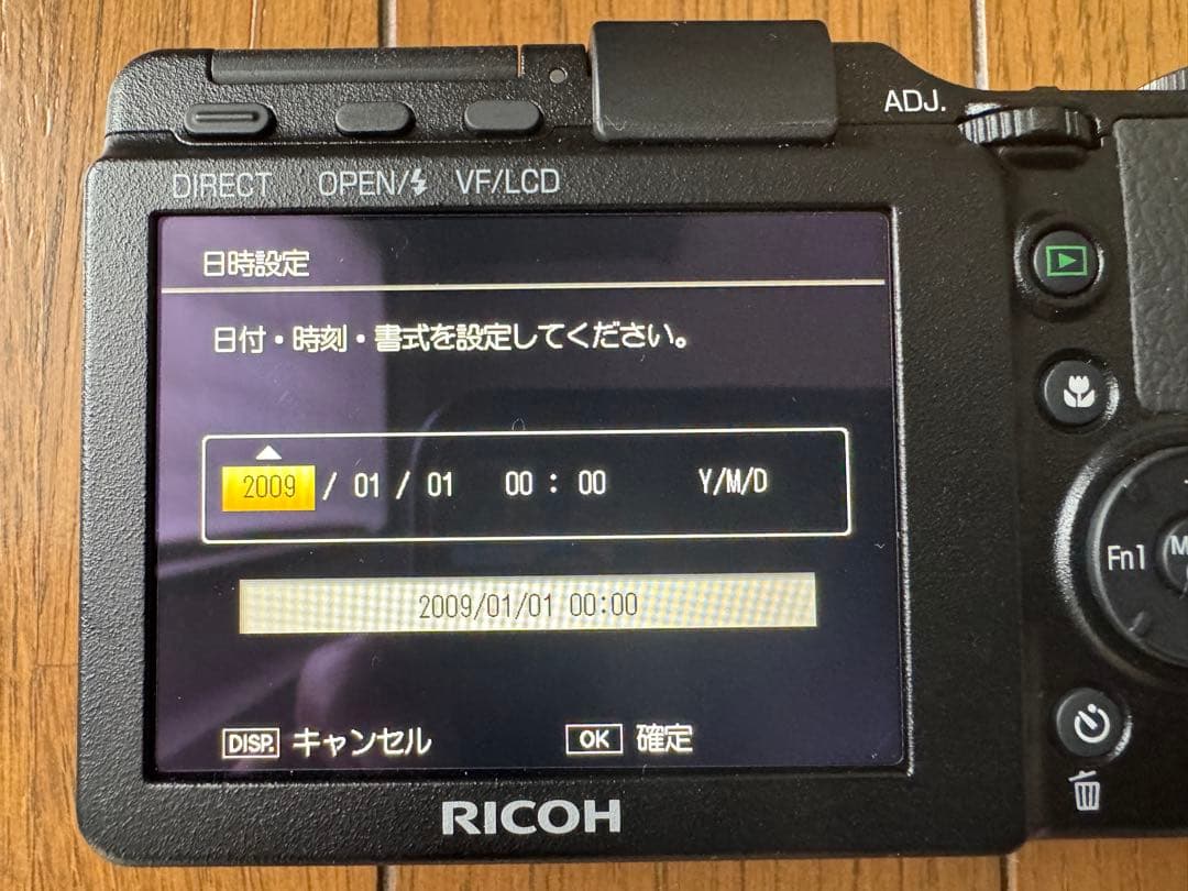 【新品未使用】RICOH GXR ボディ 希少品 防湿庫保管 付属品完備