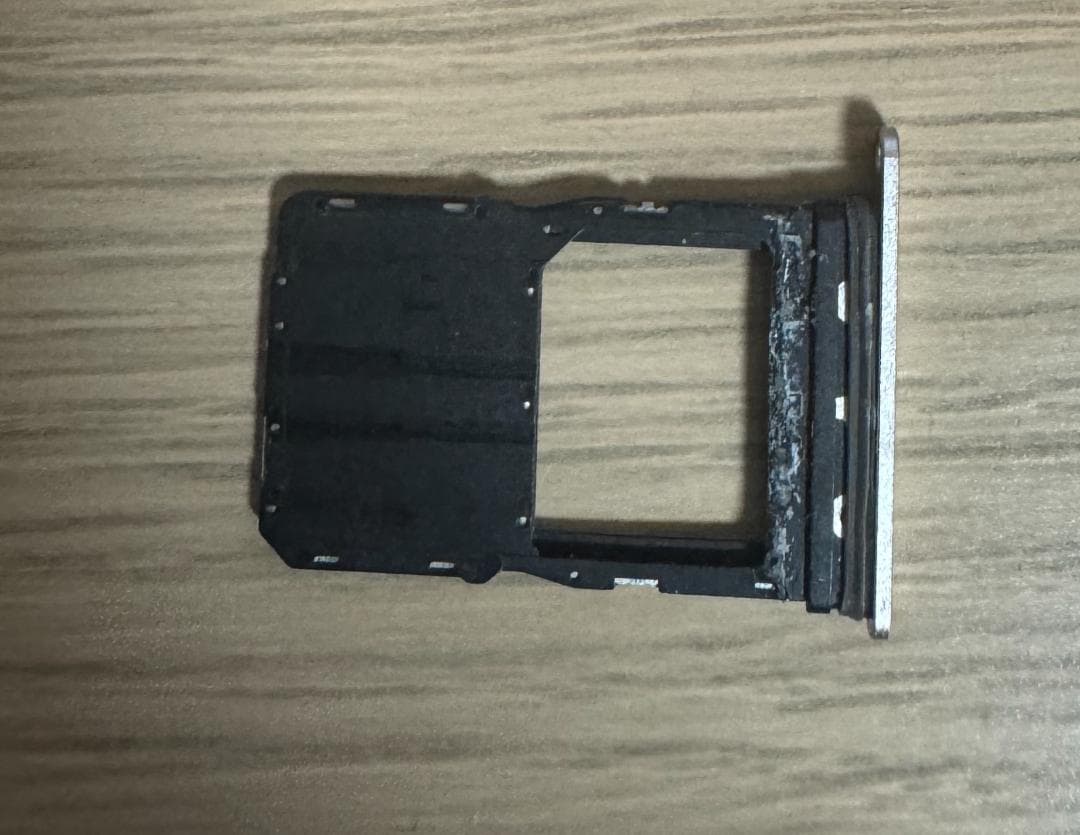 Libero Flip　 A304ZT