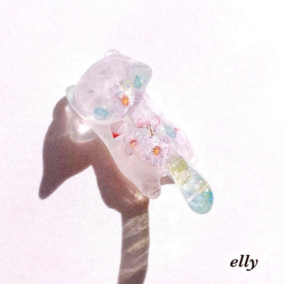 【sawasawa様】1164.天然石　椿　じゃれ猫　ジャンピング猫　レジン