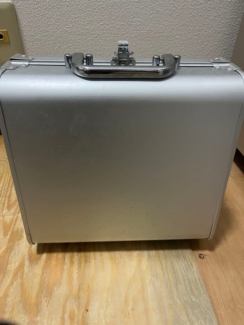 KSL スキンスクラバー 美顔器