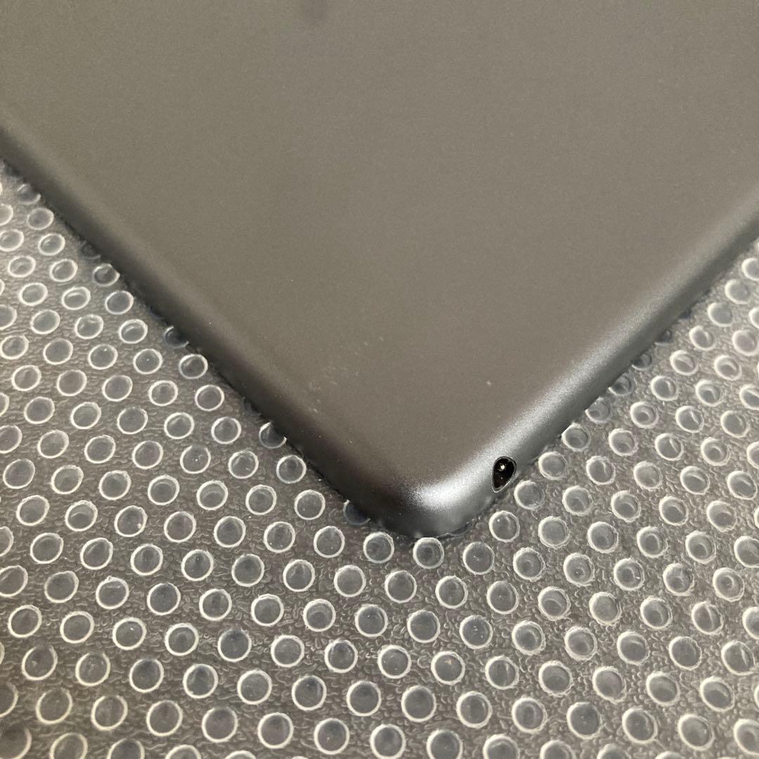 3286【早い者勝ち】iPad7 第7世代 32GB WIFIモデル☆