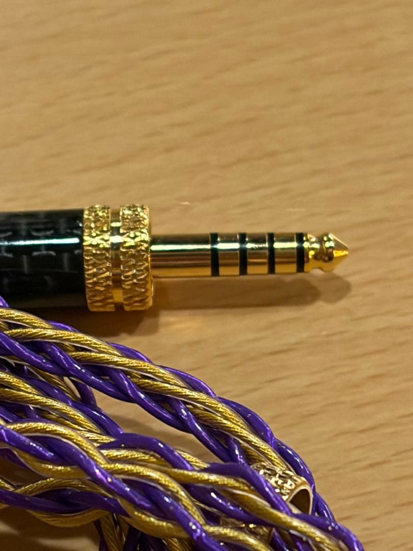 美品 XINHS 043 2Pin to 4.4mmプラグケーブル