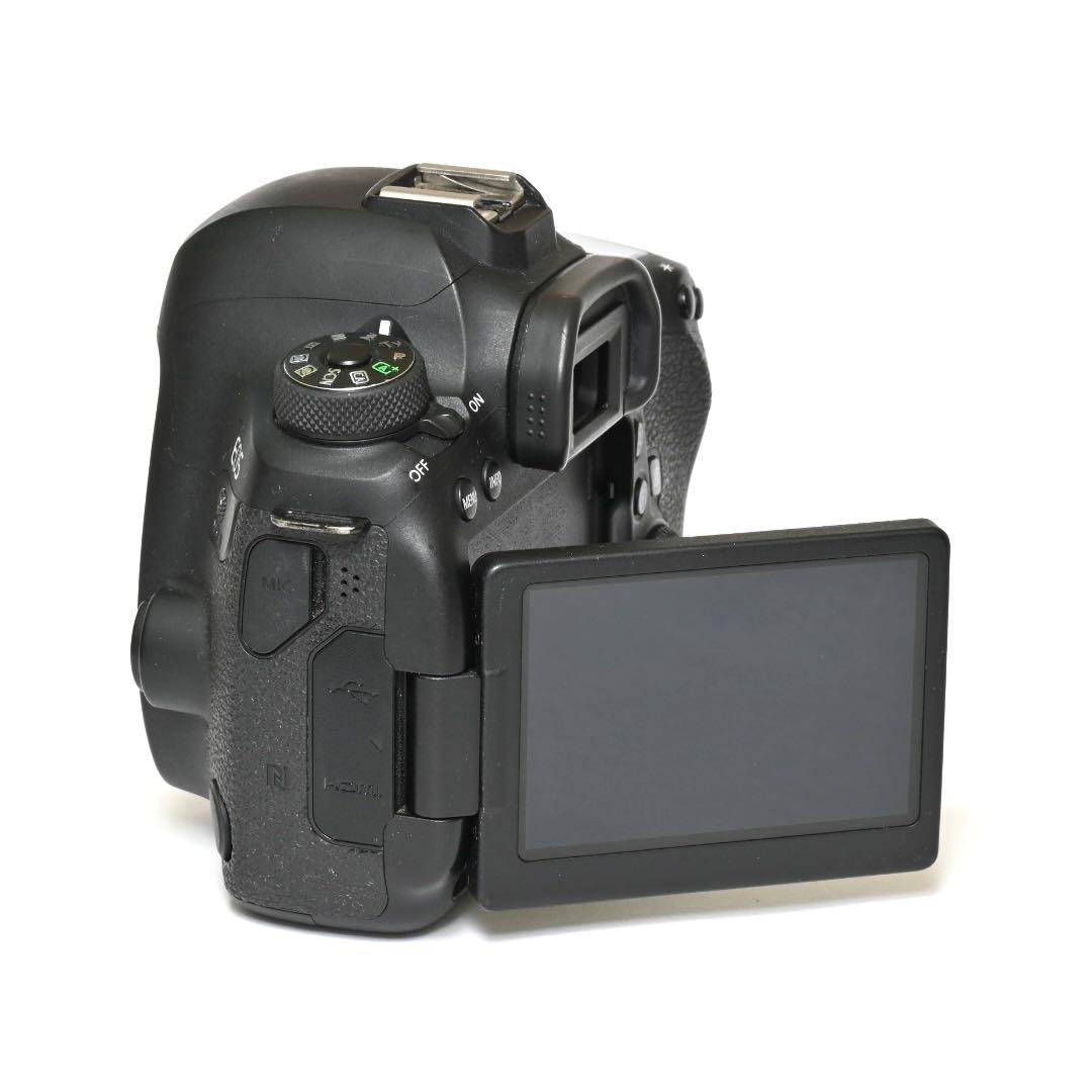 【美品】Wi-Fi搭載！Canon EOS 6D MarkⅡトリプルレンズセット