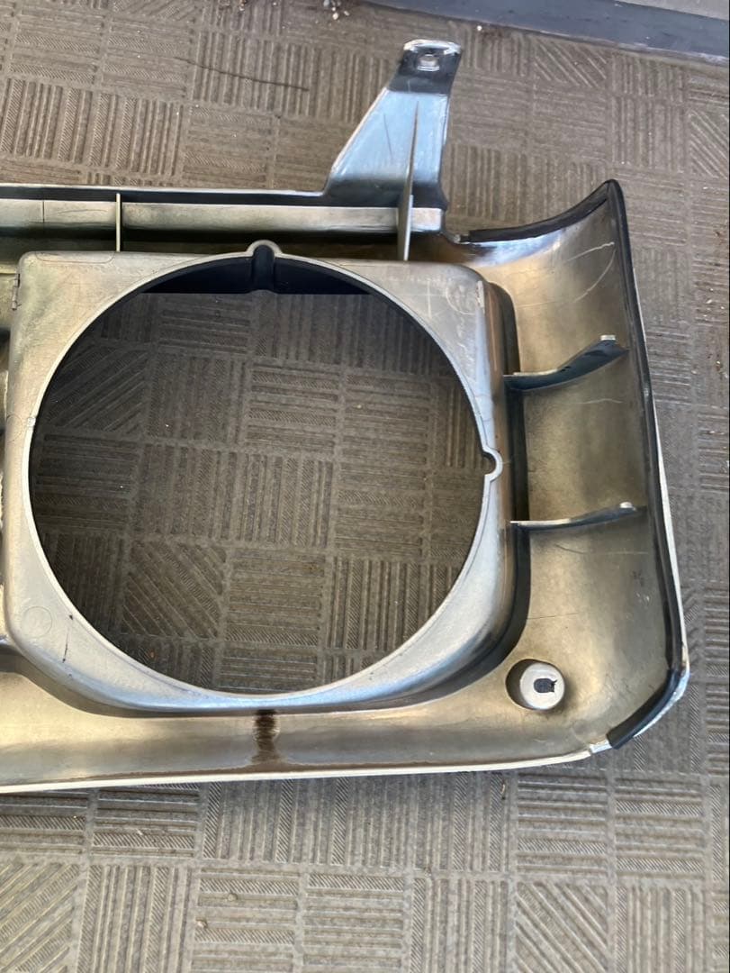 トヨタ　ランクル70フロントグリル　PZJ70.77.HZJ77HV