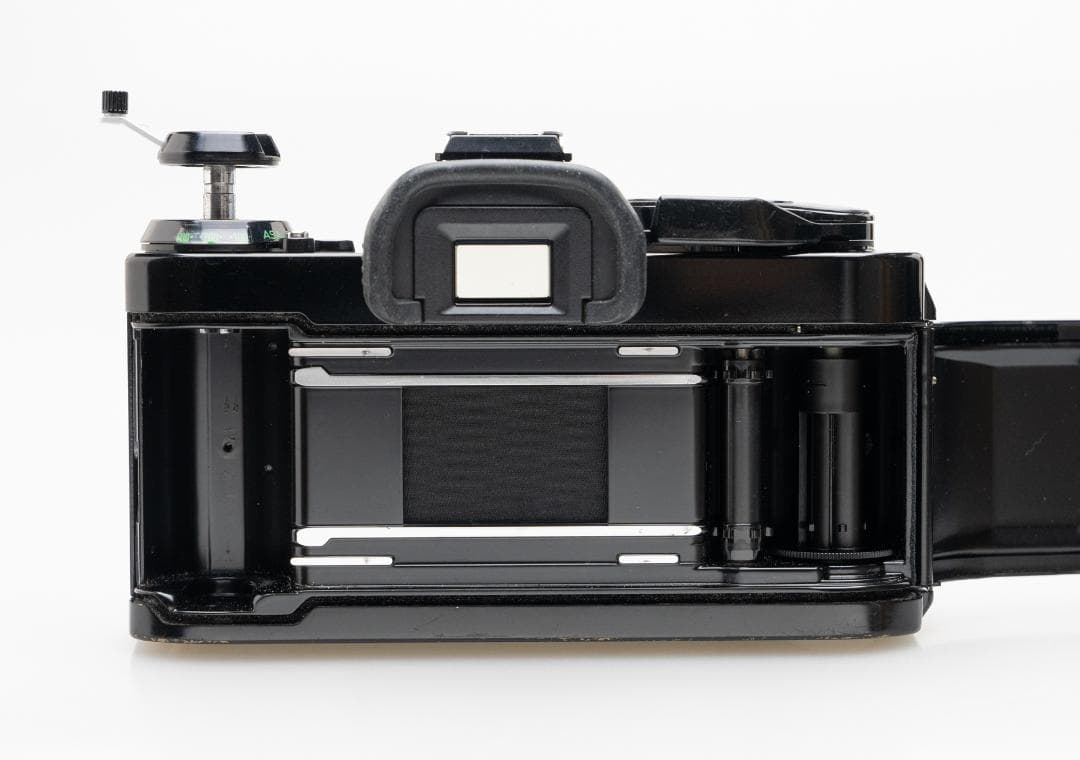 【完動品】Canon AE-1 PROGRAM+NewFD50mm f1.4など