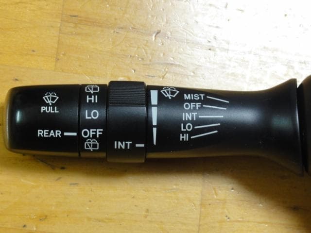 スズキ ワイパースイッチ 間欠時間調整 37310-74P30互換品 リア間欠