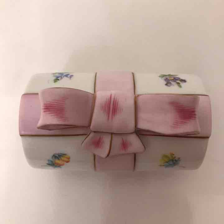 ヘレンド　ミルフルール　リボンボックス