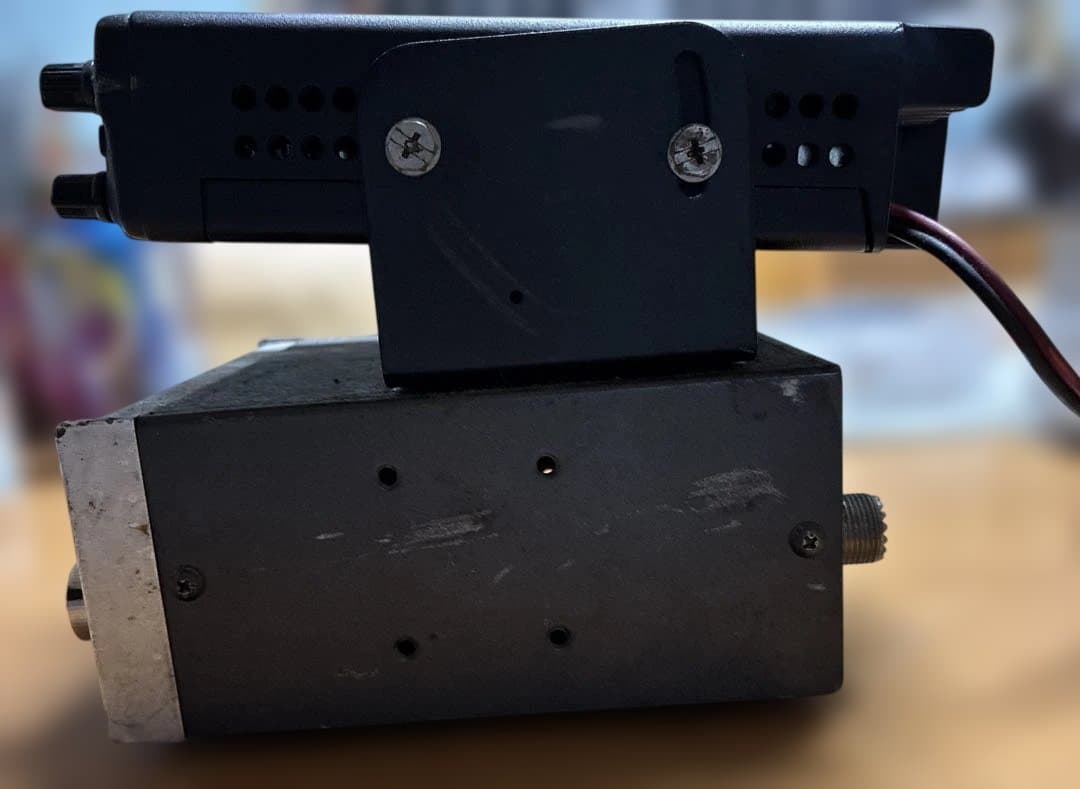 ICOM IC-208 144/430MHz 20W FMモービル機