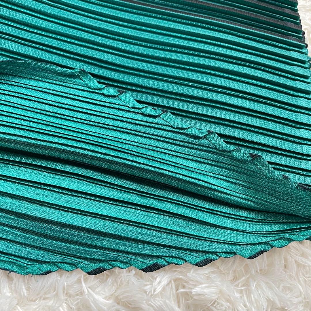 【極美品】プリーツプリーズ　ストライプ プリーツ ガウチョパンツ　サイズ5