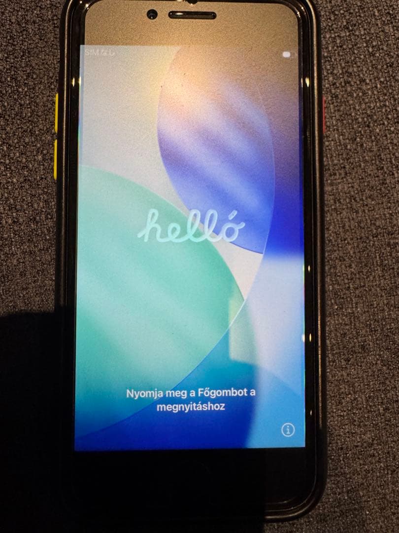 iPhoneSE 第2世代 本体 128GB