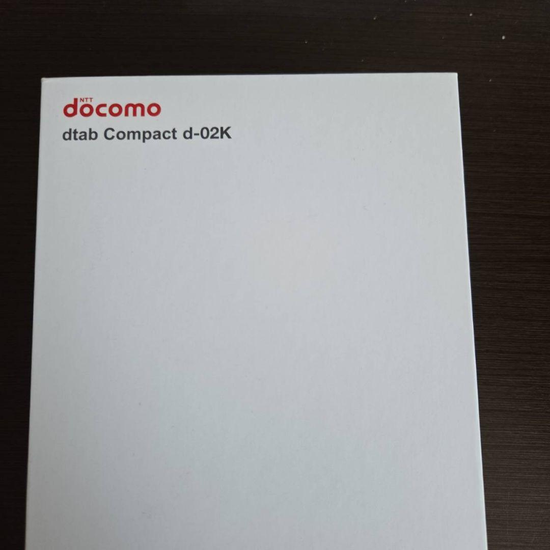 docomo dtab Compact d-02K ゴールド