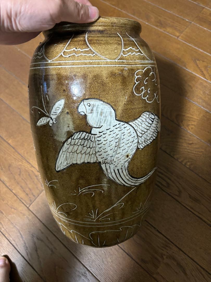 中国古美術品　遼金時代　黄釉　花鳥古文字大罐　壺