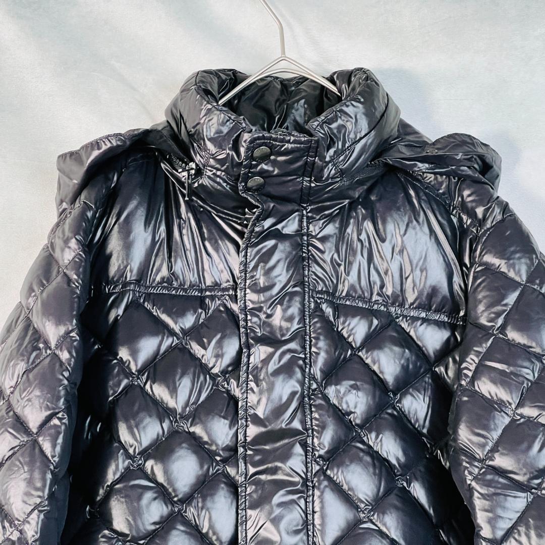 【タトラス】 シャイニーダウン ダイヤキルティング 軽量 光沢感 M 訳アリ